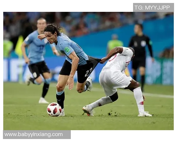 足球巨星经典瞬间与面孔交织展现独特变脸艺术之美